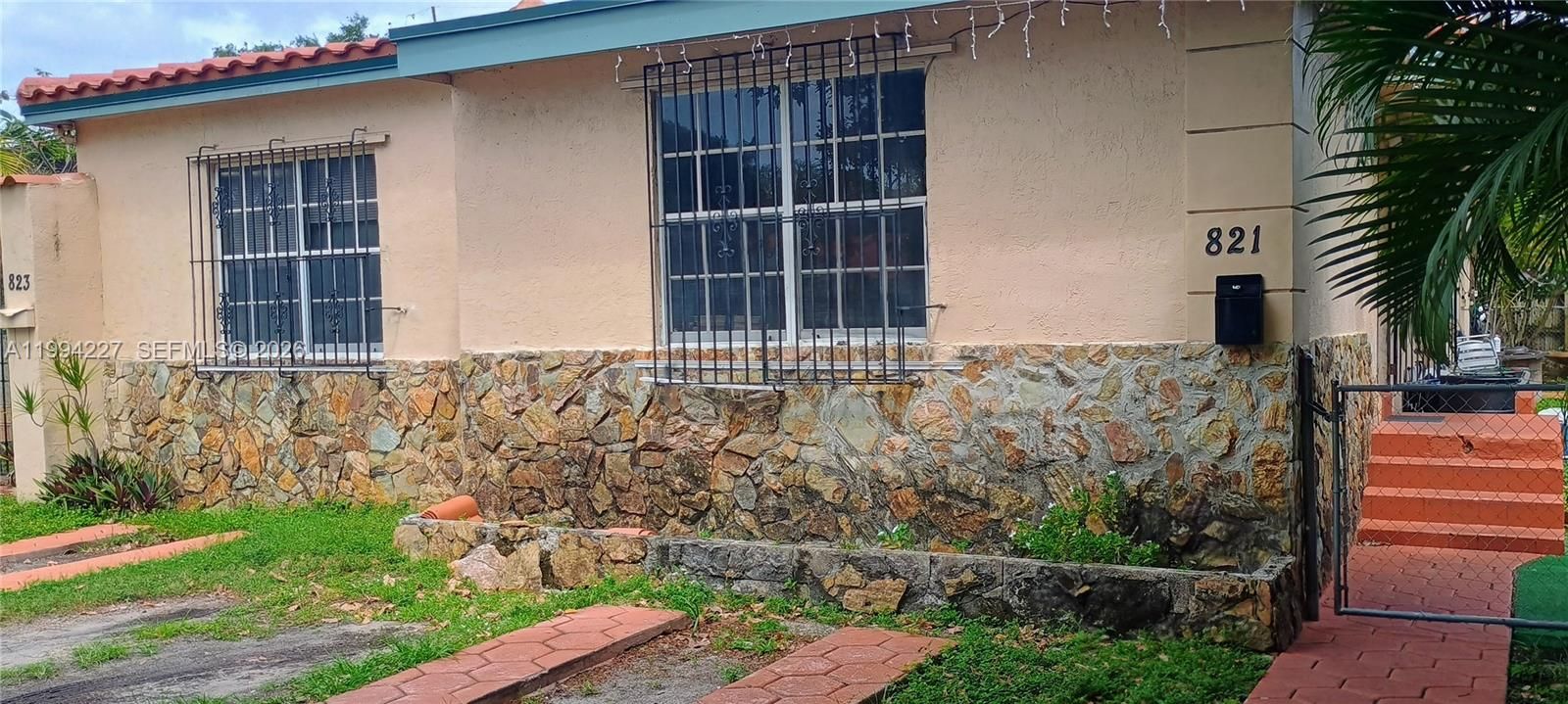 En Venta: $790,000 (0 camas, 0 baños, 1938 Pies cuadrados)