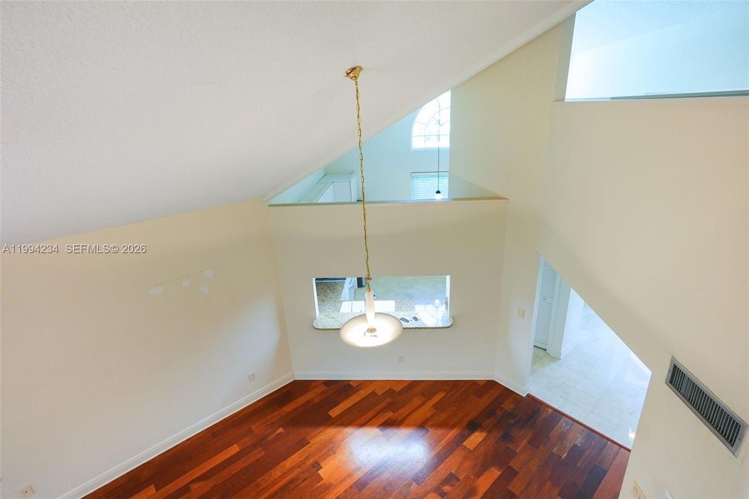 En Venta: $365,000 (3 camas, 2 baños, 1789 Pies cuadrados)