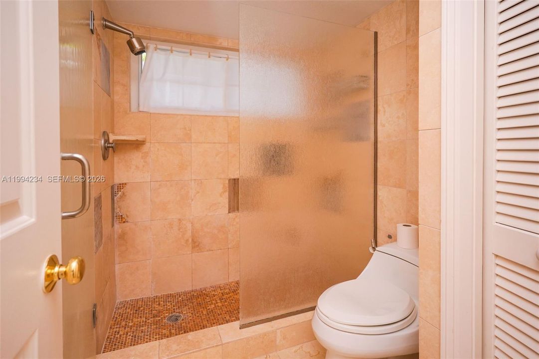 En Venta: $365,000 (3 camas, 2 baños, 1789 Pies cuadrados)