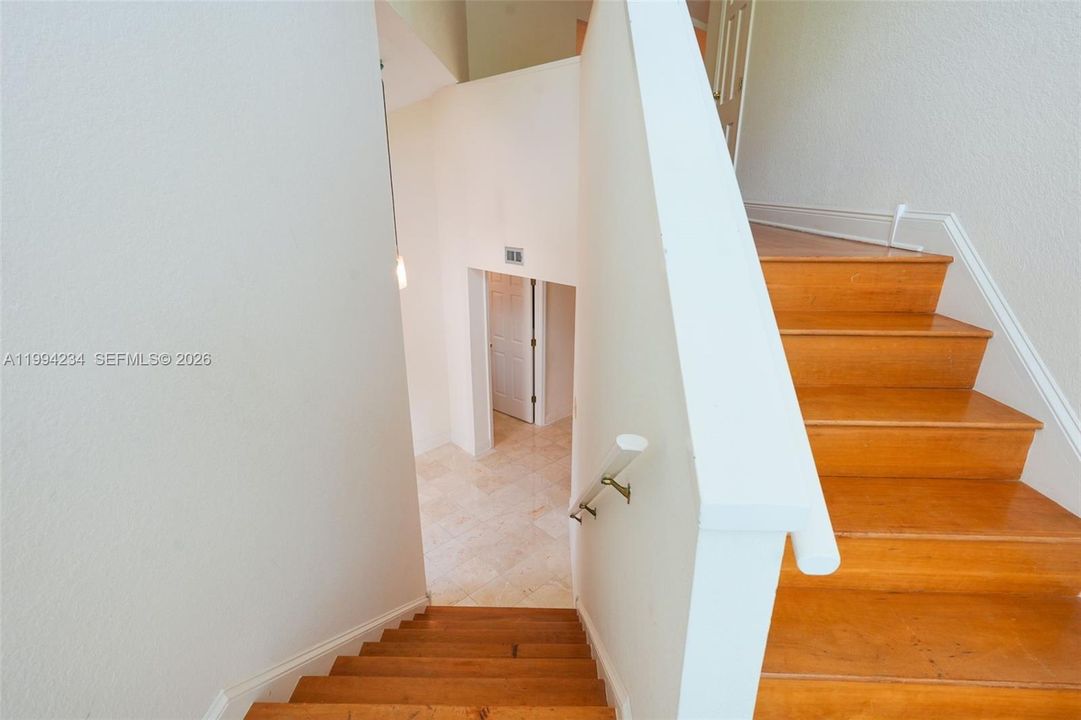 En Venta: $365,000 (3 camas, 2 baños, 1789 Pies cuadrados)