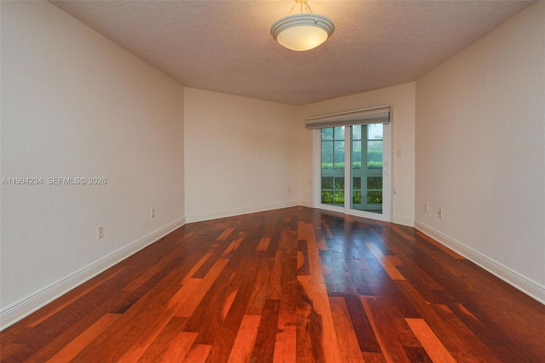 En Venta: $365,000 (3 camas, 2 baños, 1789 Pies cuadrados)