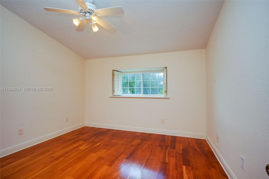 En Venta: $365,000 (3 camas, 2 baños, 1789 Pies cuadrados)