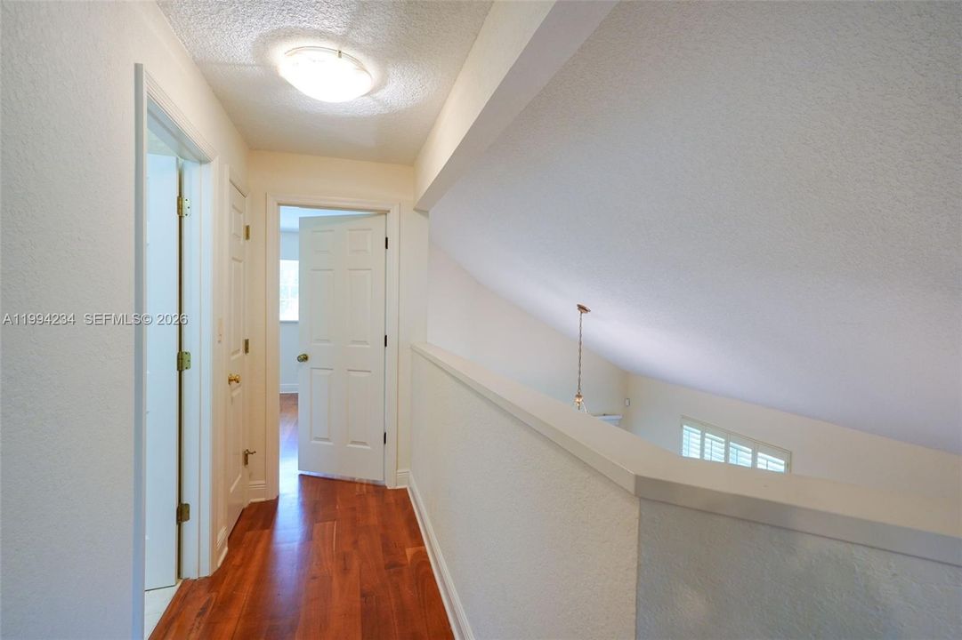 En Venta: $365,000 (3 camas, 2 baños, 1789 Pies cuadrados)