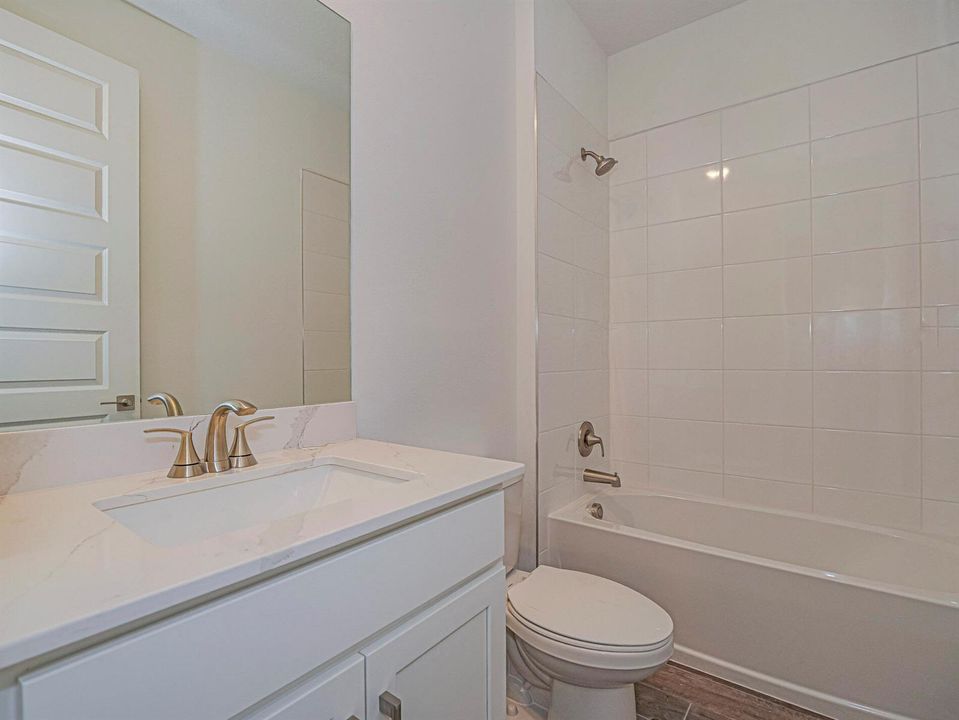 5637 Hampton Park Circle_Vero (34)