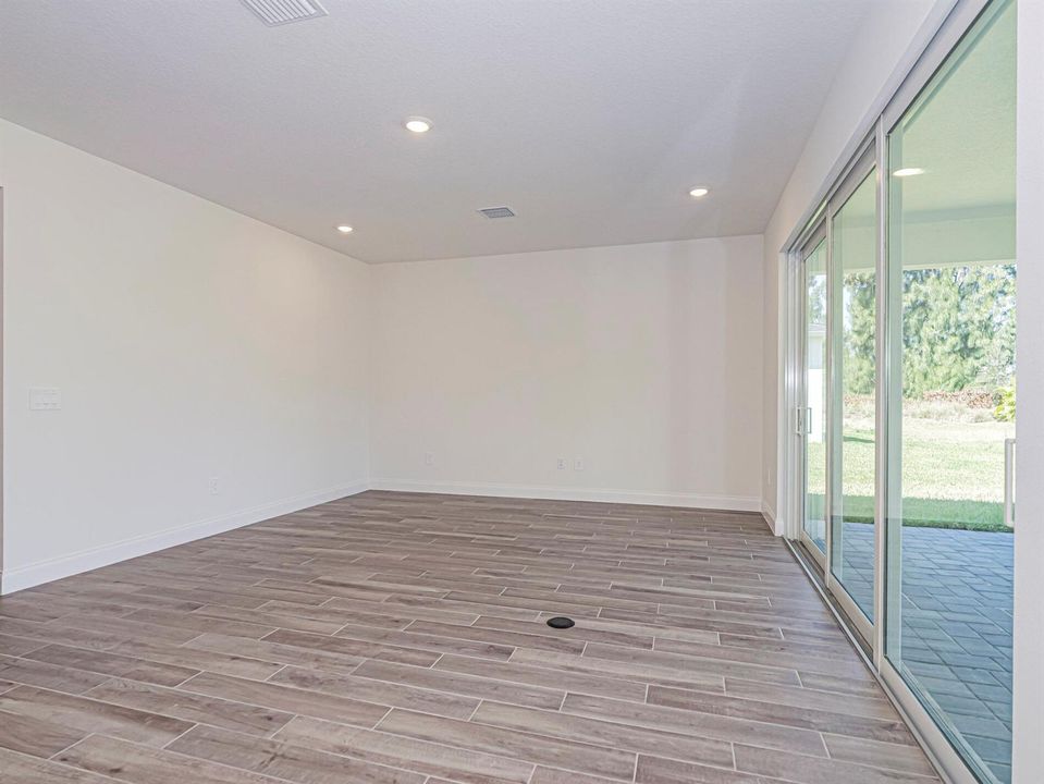 5637 Hampton Park Circle_Vero (6)