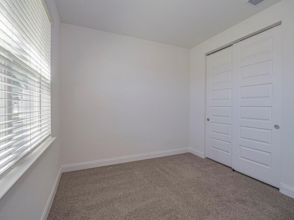 5637 Hampton Park Circle_Vero (38)