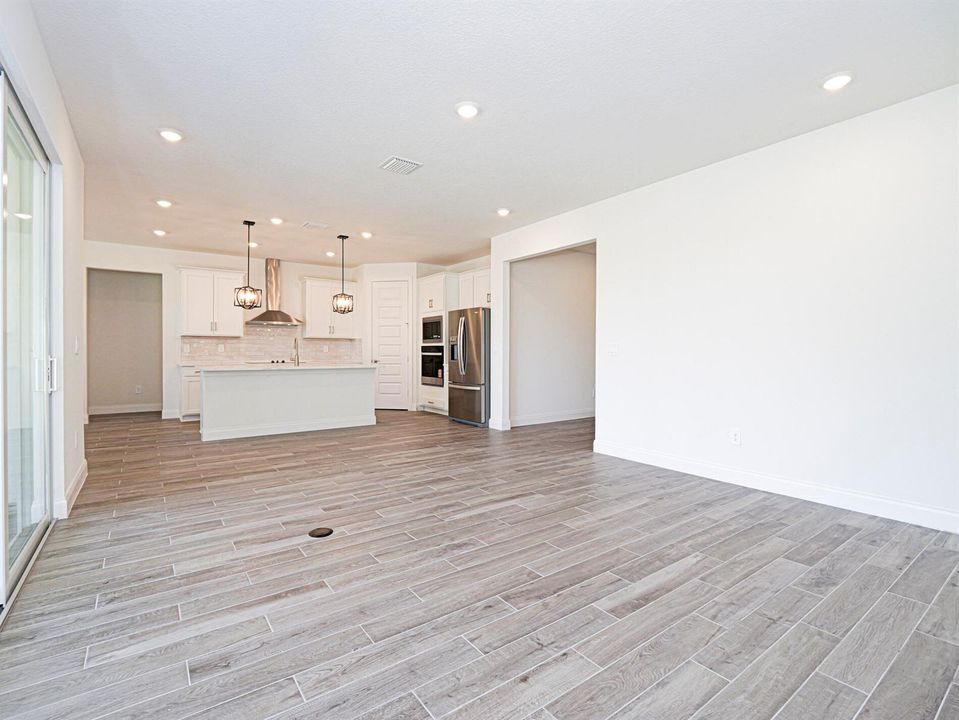 5637 Hampton Park Circle_Vero (7)