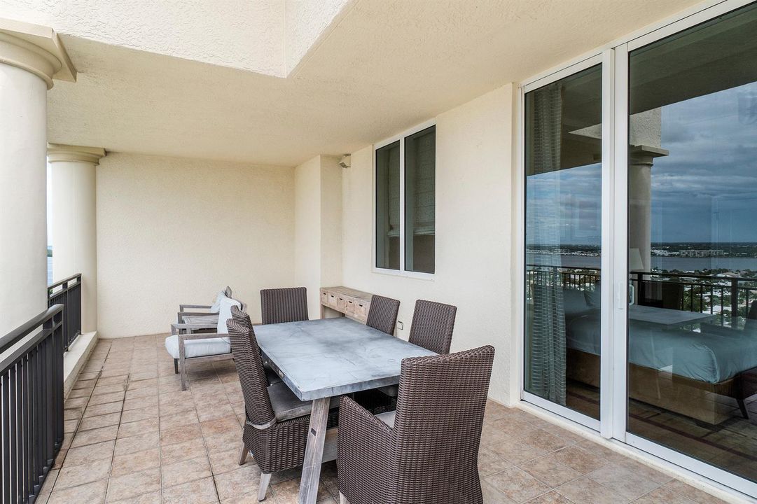 038-3800NorthOceanDrive-RivieraBeach-FL-