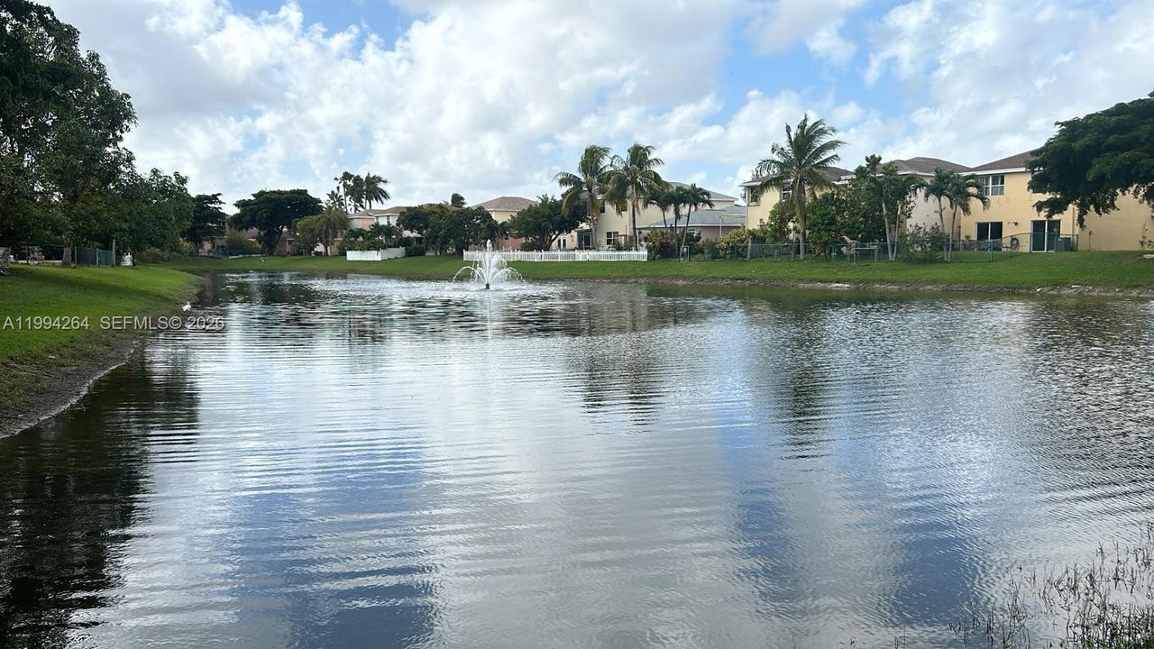 For Rent: $4,000 (4 beds, 2 baths, 1810 Square Feet)