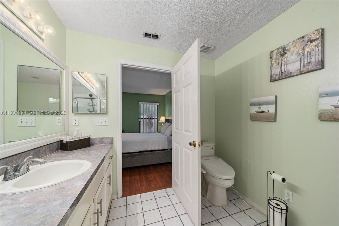 En Venta: $349,999 (3 camas, 2 baños, 0 Pies cuadrados)