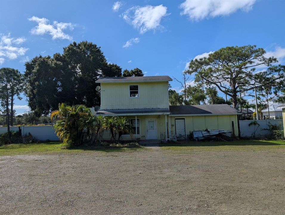 C RES FHH23