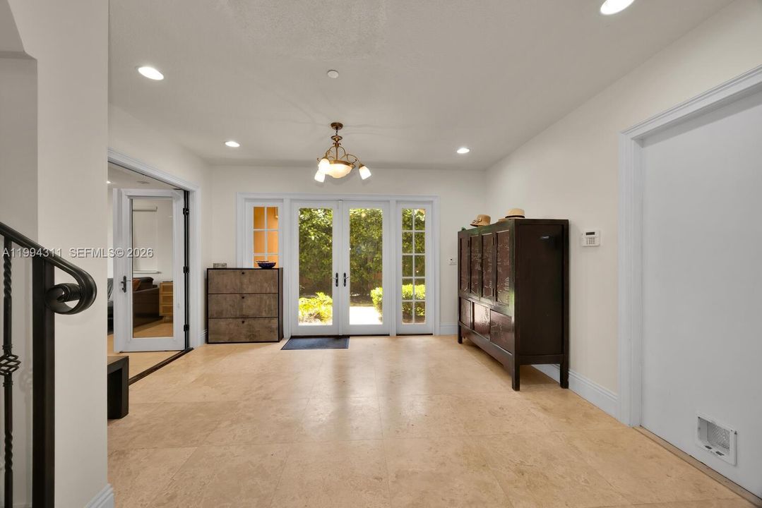 For Sale: $5,900,000 (4 beds, 4 baths, 5010 Square Feet)