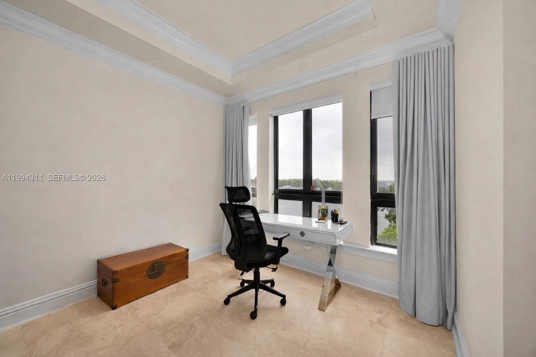 For Sale: $5,900,000 (4 beds, 4 baths, 5010 Square Feet)