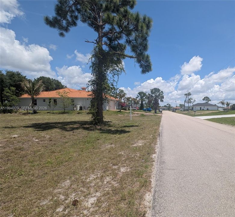 En Venta: $45,000 (0.24 acres)