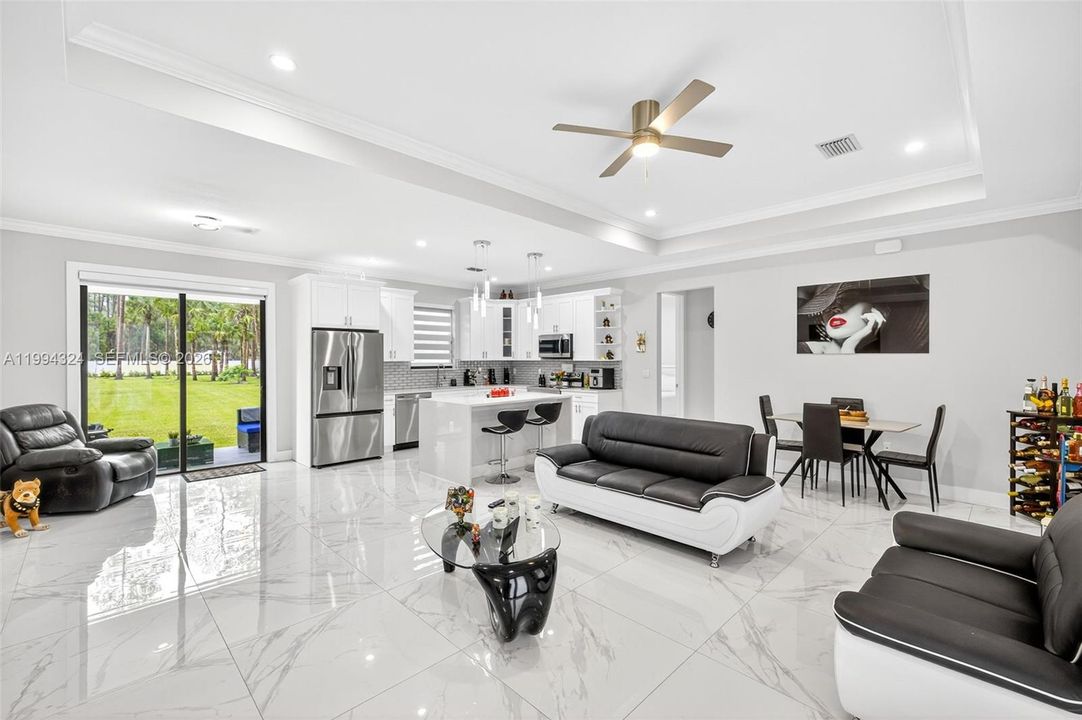 En Venta: $600,000 (3 camas, 2 baños, 0 Pies cuadrados)