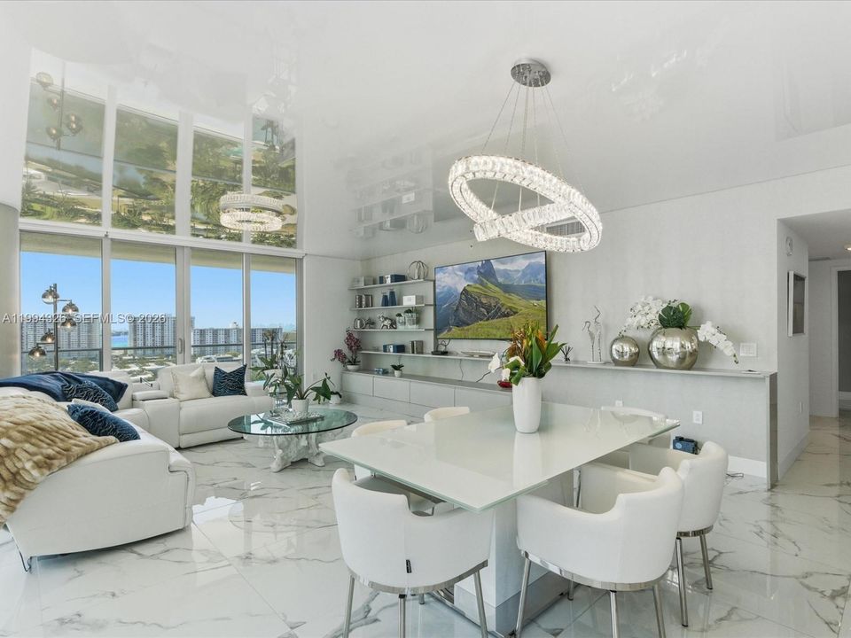 For Sale: $1,750,000 (3 beds, 3 baths, 1892 Square Feet)