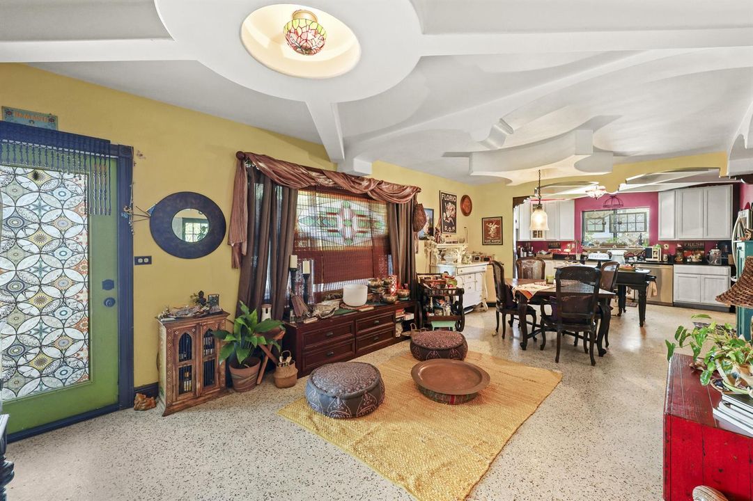 Open Floor plan front door area