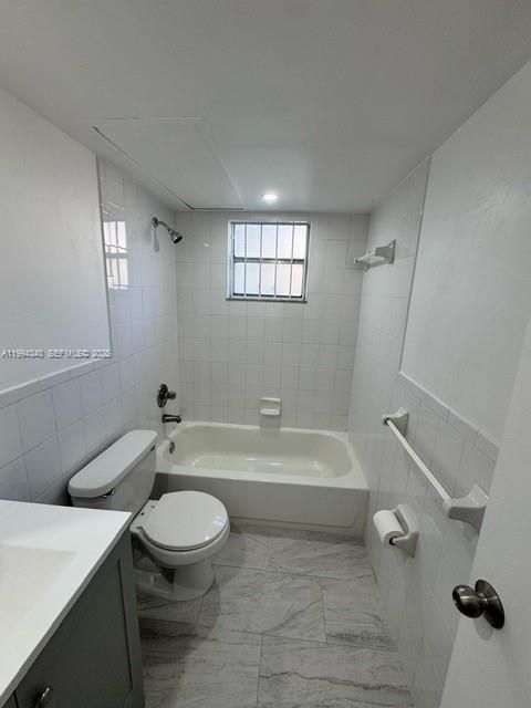 En Venta: $150,000 (0 camas, 1 baños, 390 Pies cuadrados)
