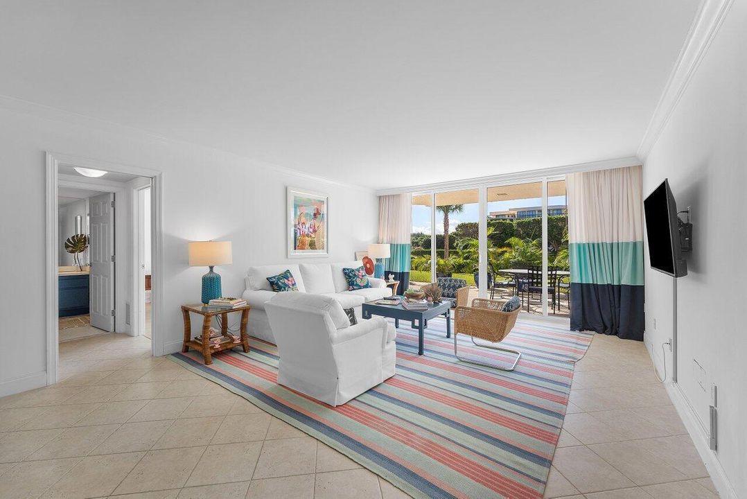 005-2773SouthOceanBoulevard-110-PalmBeac