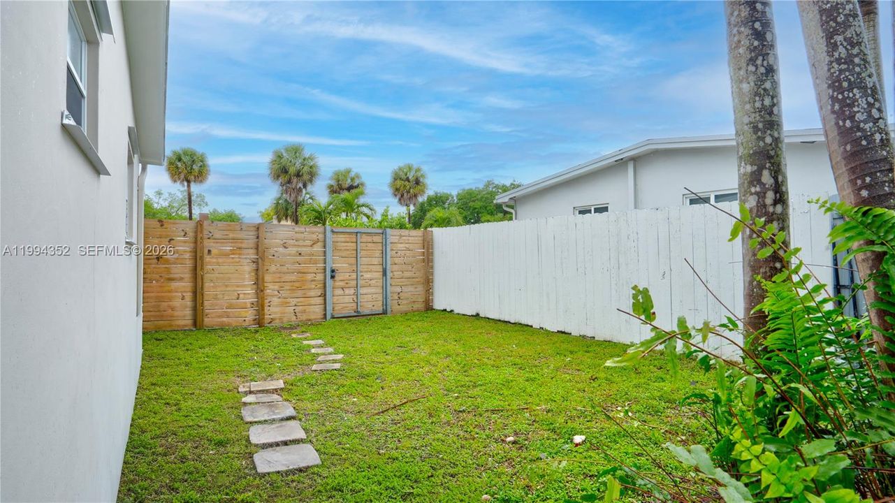 Activo con contrato: $630,000 (3 camas, 2 baños, 1360 Pies cuadrados)