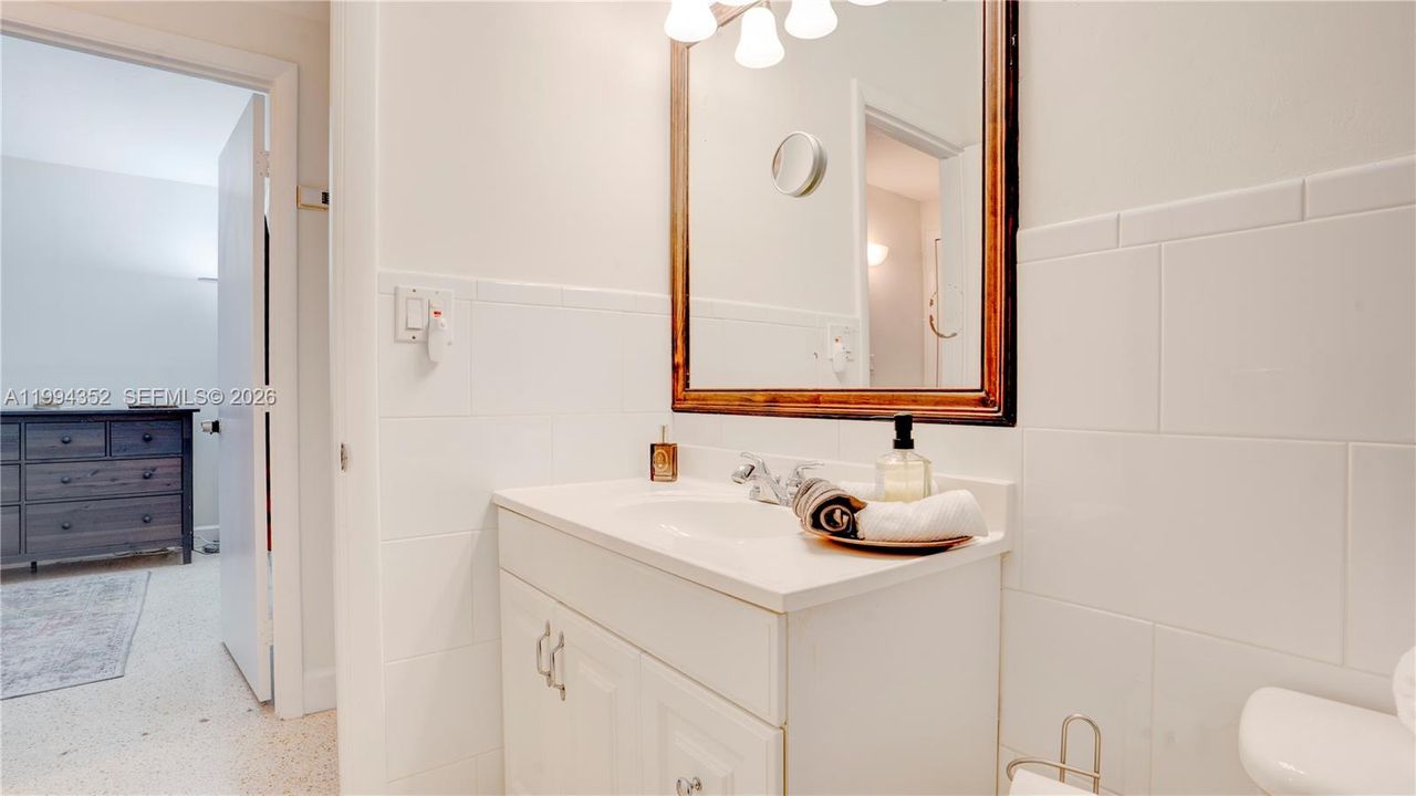 Activo con contrato: $630,000 (3 camas, 2 baños, 1360 Pies cuadrados)