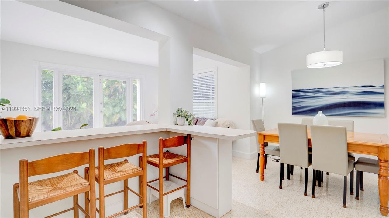 Activo con contrato: $630,000 (3 camas, 2 baños, 1360 Pies cuadrados)