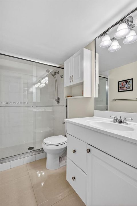 En Venta: $315,000 (2 camas, 2 baños, 1130 Pies cuadrados)