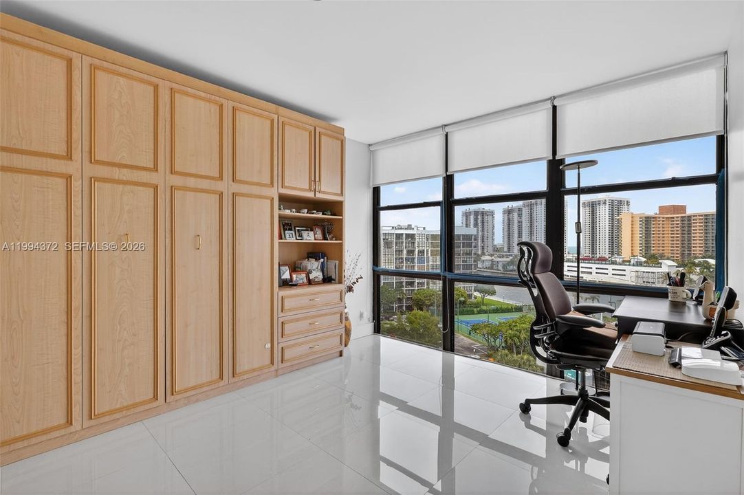 En Venta: $315,000 (2 camas, 2 baños, 1130 Pies cuadrados)