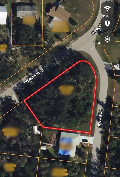 На продажу: $70,000 (0.46 acres)