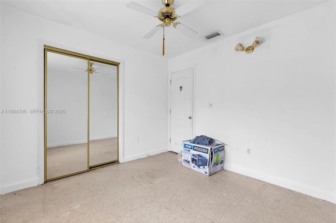Vendido Recientemente: $574,900 (3 camas, 2 baños, 1336 Pies cuadrados)