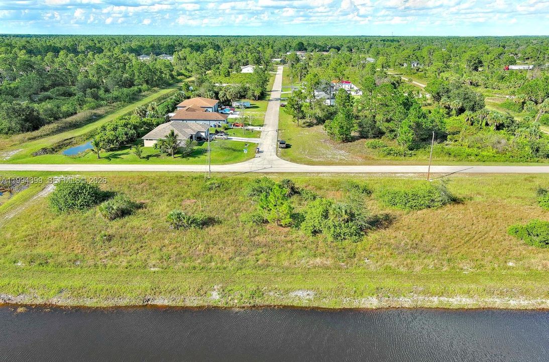 En Venta: $17,000 (0.23 acres)