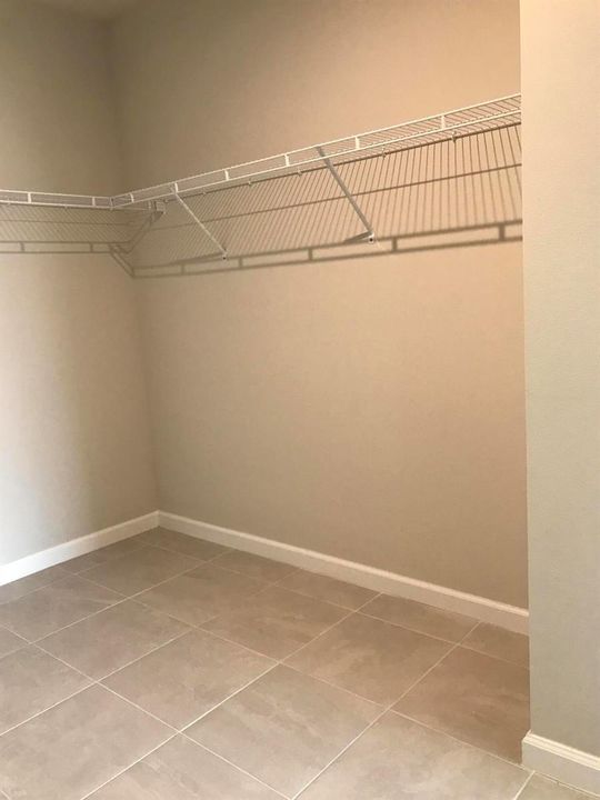Walk in closet
