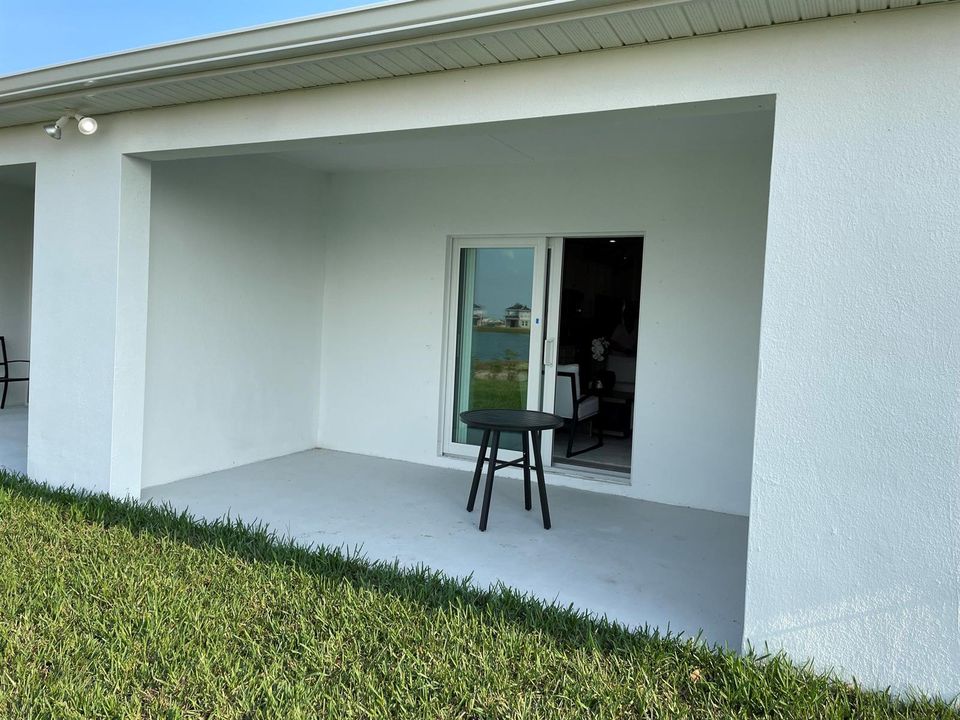 Open Lanai