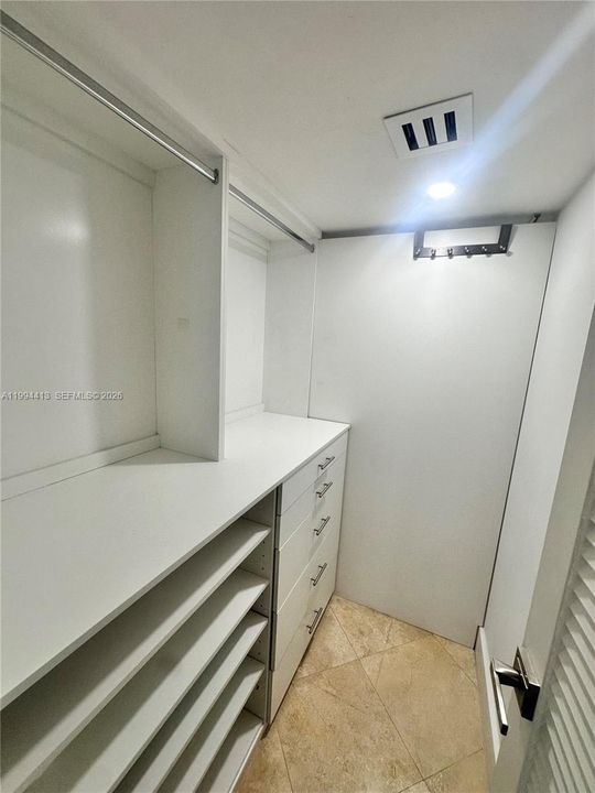 2nd Bedroom Closet