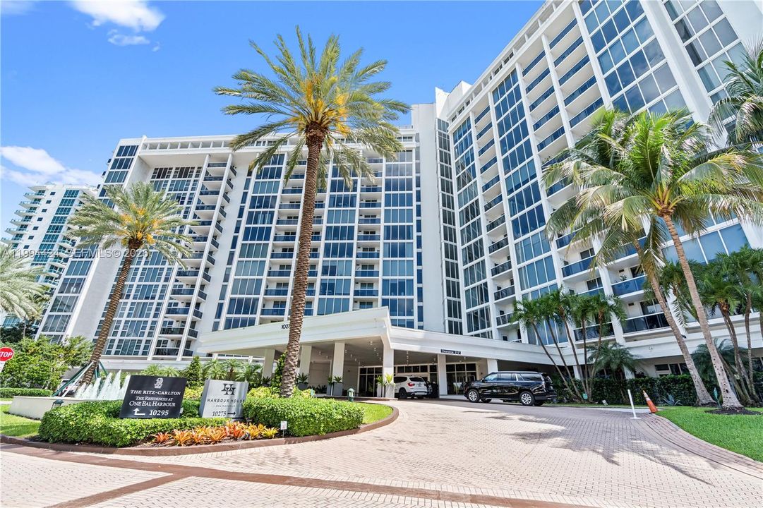 Activo con contrato: $657,000 (1 camas, 1 baños, 896 Pies cuadrados)