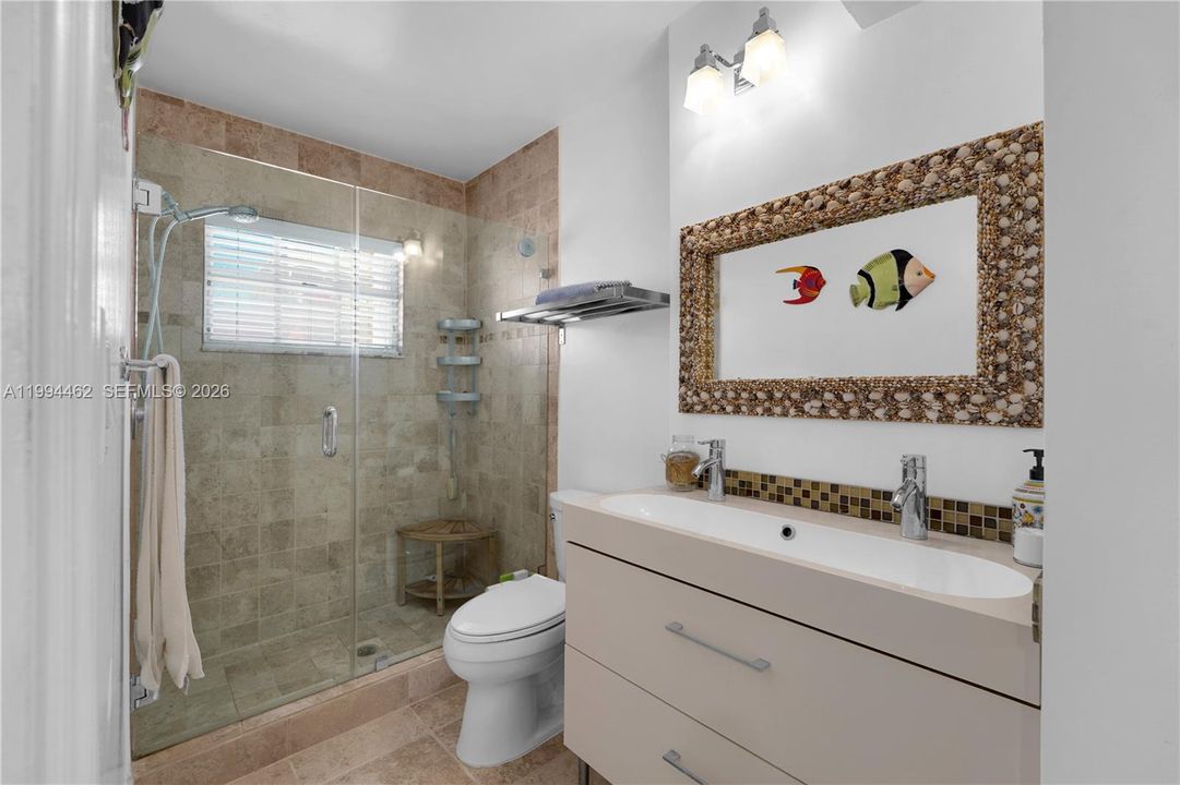 Main floor guest bath