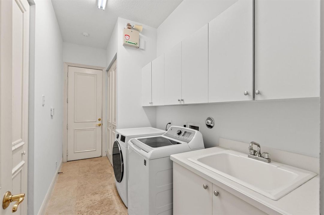 LAUNDRY_DT