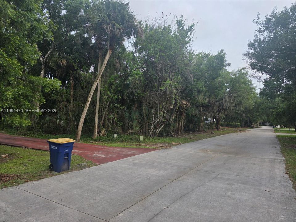 En Venta: $149,000 (0.51 acres)