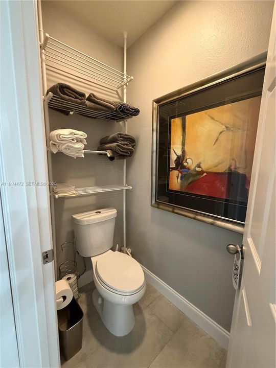 For Rent: $4,200 (4 beds, 2 baths, 1934 Square Feet)