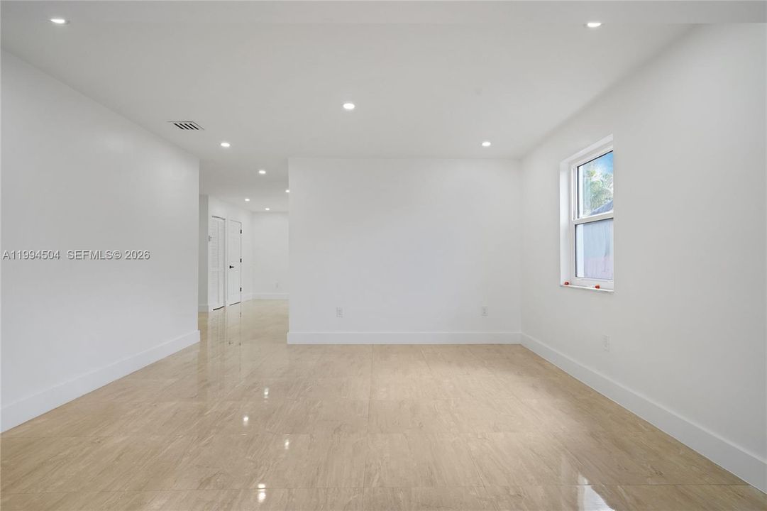 En Venta: $900,000 (0 camas, 0 baños, 2495 Pies cuadrados)