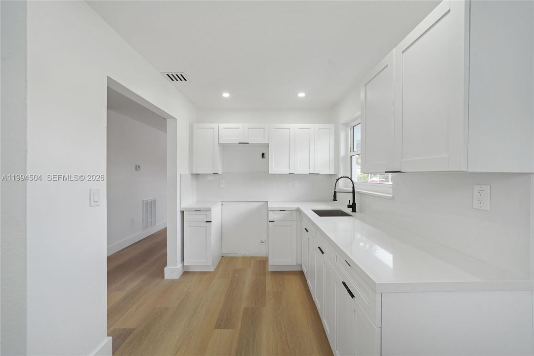 En Venta: $900,000 (0 camas, 0 baños, 2495 Pies cuadrados)