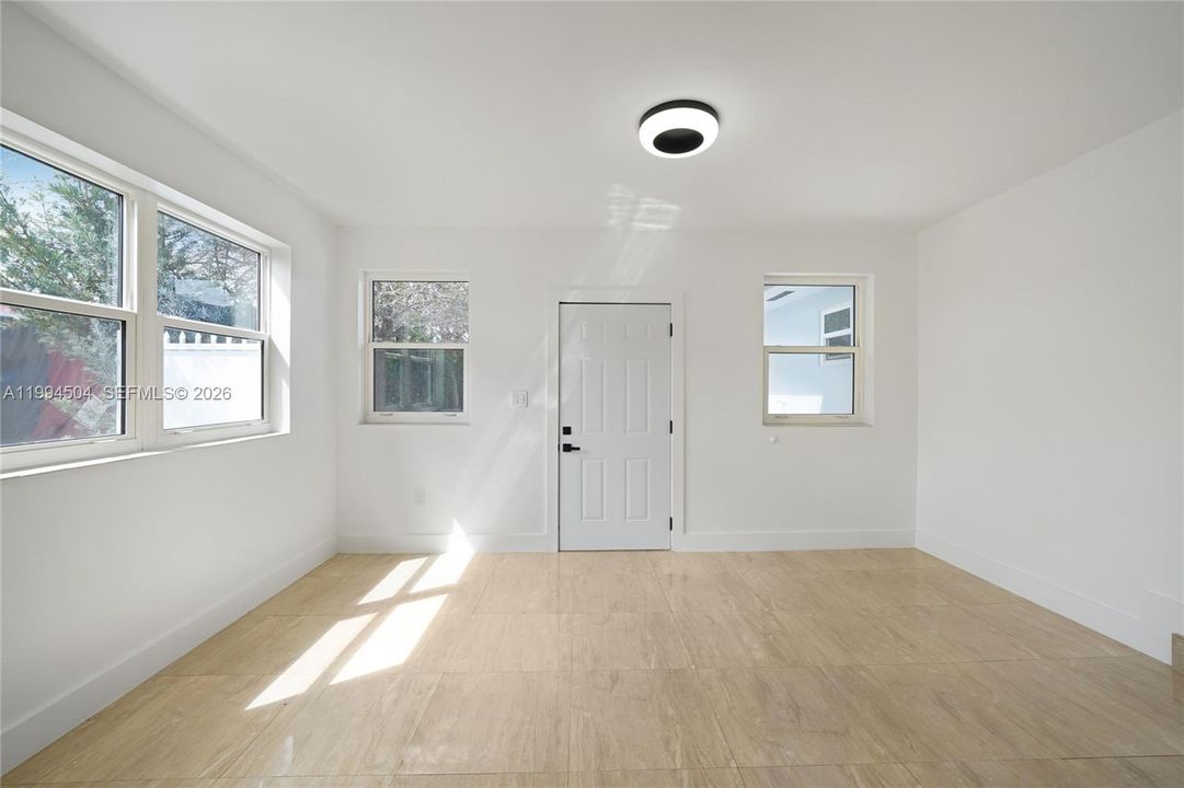 En Venta: $900,000 (0 camas, 0 baños, 2495 Pies cuadrados)