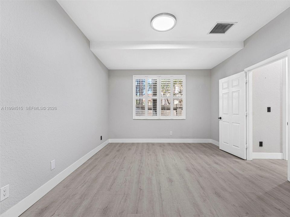 В аренду: $3,400 (3 спален, 2 ванн, 1222 Квадратных фут)