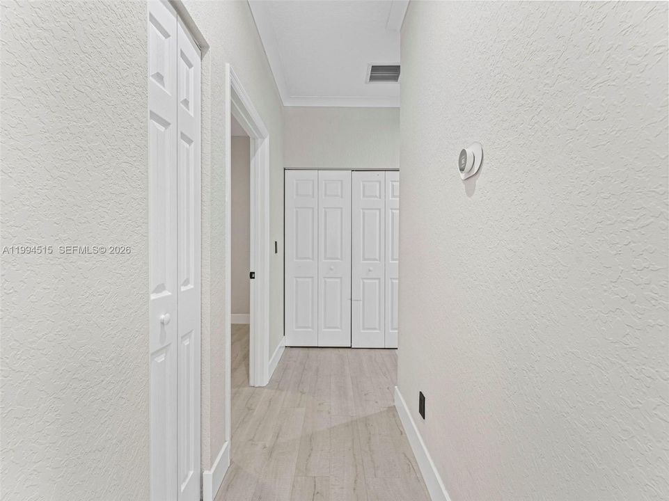 В аренду: $3,400 (3 спален, 2 ванн, 1222 Квадратных фут)