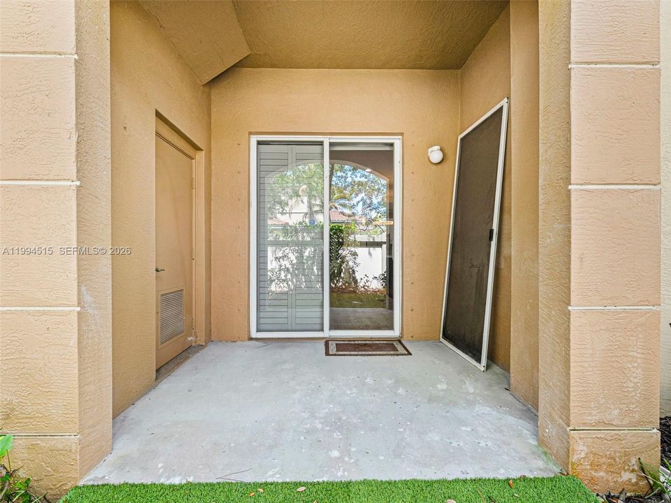 В аренду: $3,400 (3 спален, 2 ванн, 1222 Квадратных фут)