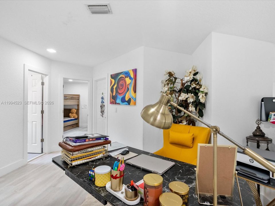 For Sale: $1,300,000 (4 beds, 3 baths, 2513 Square Feet)