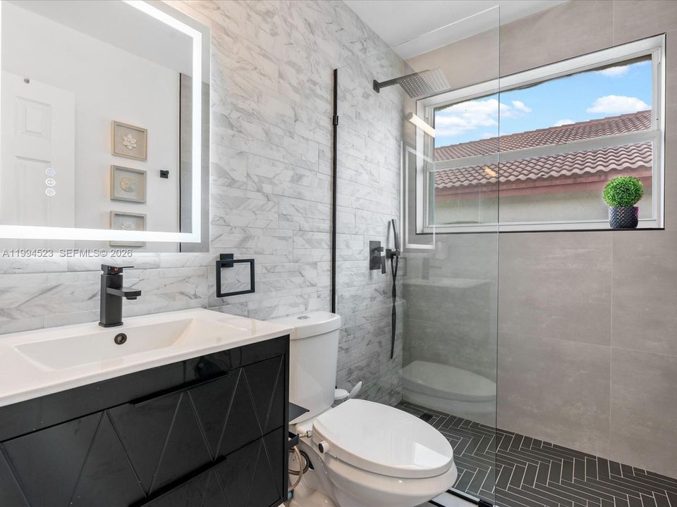 For Sale: $1,300,000 (4 beds, 3 baths, 2513 Square Feet)