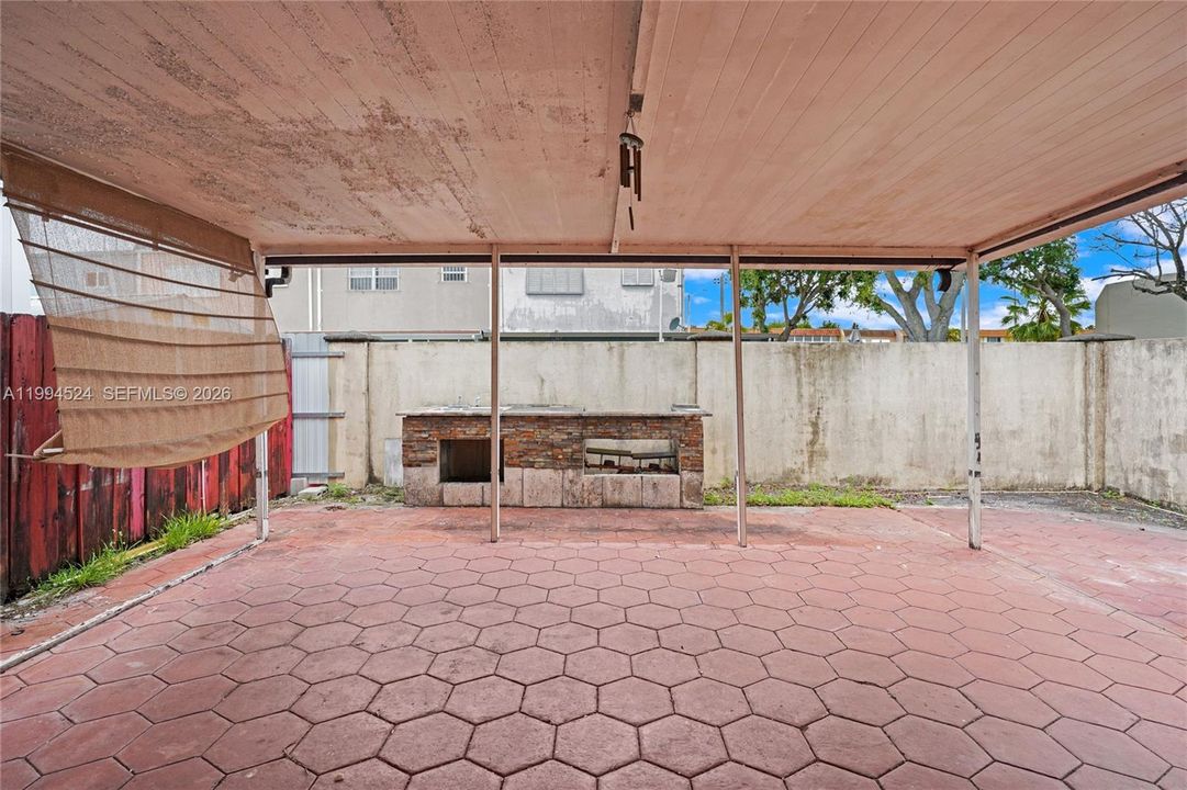 En Venta: $355,000 (2 camas, 2 baños, 1452 Pies cuadrados)