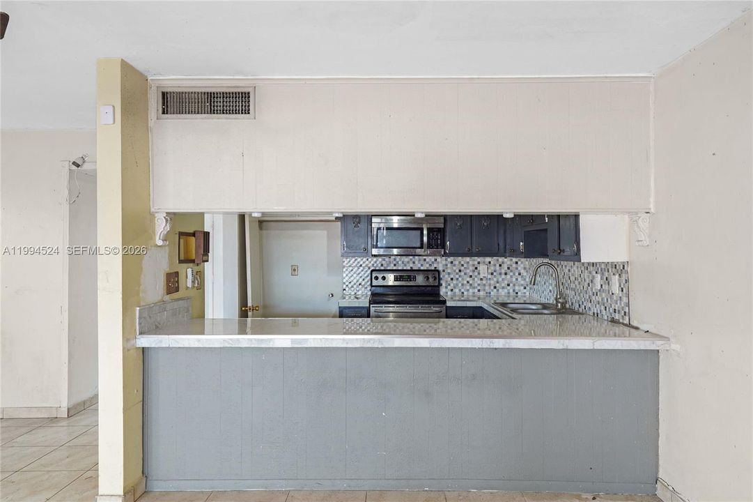 En Venta: $355,000 (2 camas, 2 baños, 1452 Pies cuadrados)