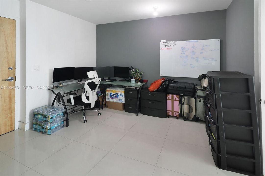 En Venta: $390,000 (1 camas, 1 baños, 740 Pies cuadrados)